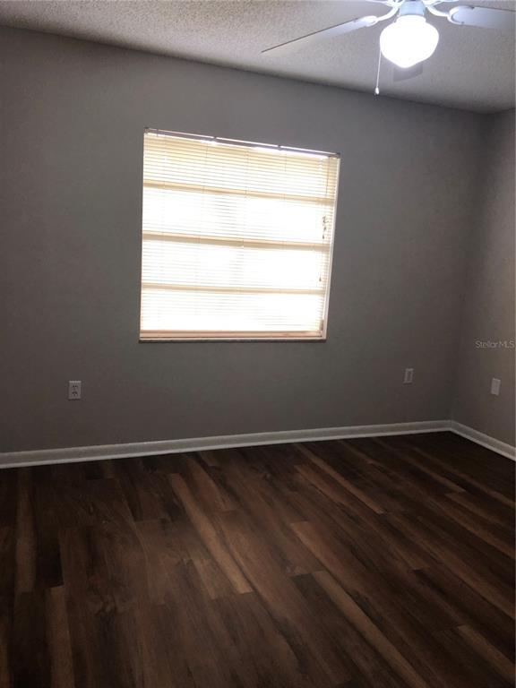 Building Photo - 1113 Hallamwood Trail S