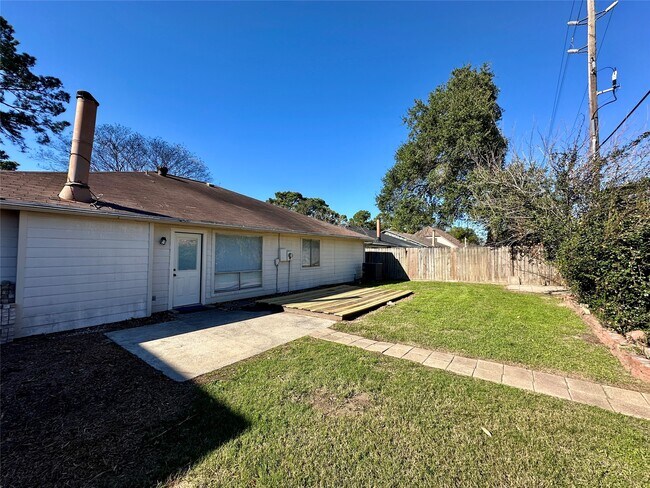 Building Photo - 21706 Nickerton Ln