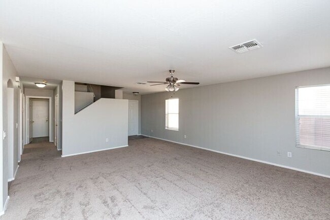 Building Photo - LOVELY 4 BED 3 BATH HOME IN SAN TAN VALLEY