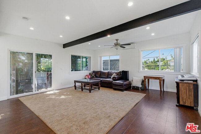 Building Photo - 1301 Angelus Ave