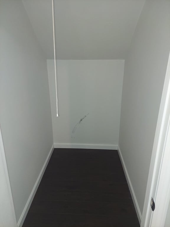 Building Photo - 8 Phillips St