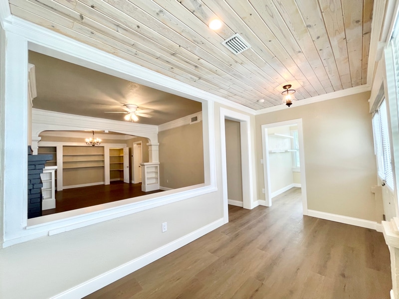 Building Photo - 7700 Boca Ciega Dr