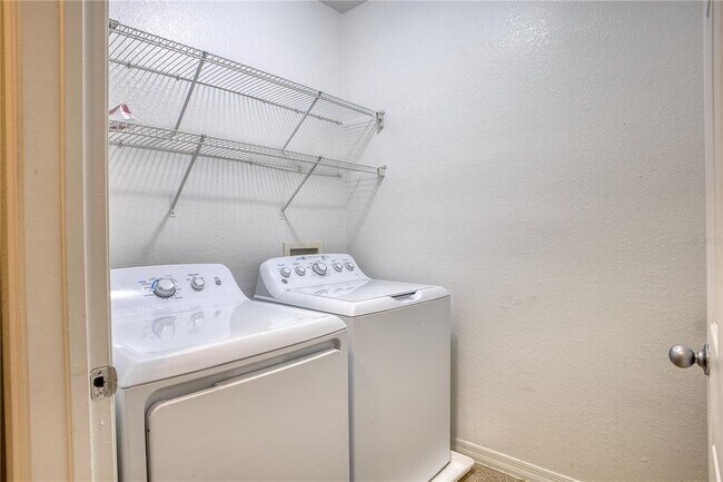 Building Photo - 8225 Claire Ann Dr