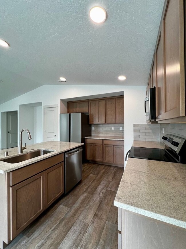 Building Photo - Non-Refundable & Security Deposit Total: $...