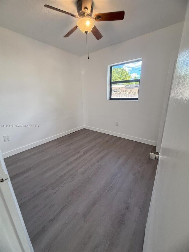 Building Photo - 11821 SW 185th Terrace