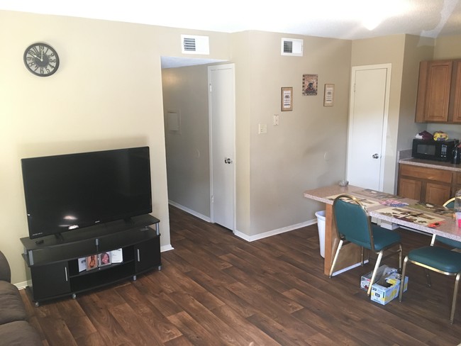 Living Room - Claiborne Arms Apartments