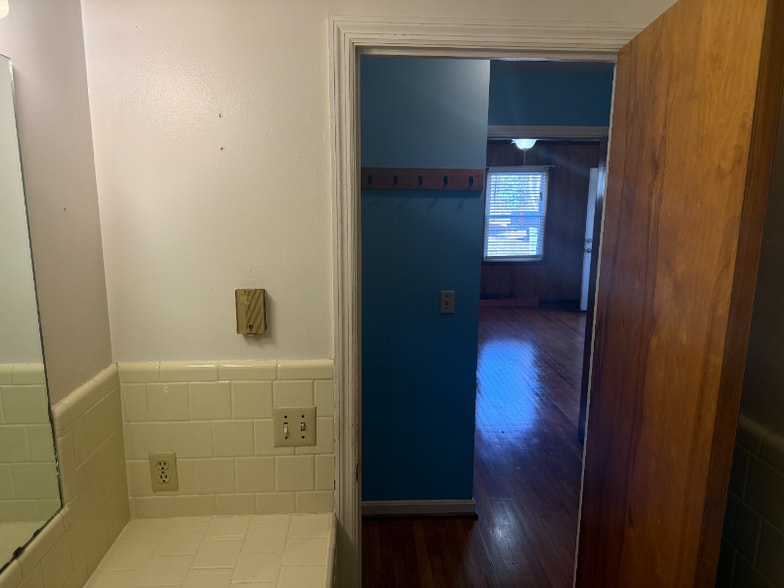 Building Photo - 3733 Wakefield Ln