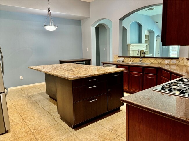 Building Photo - 15434 Bay Tree Landing