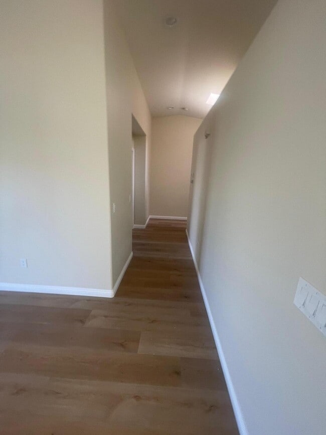 Building Photo - 30750 Avenida Juarez