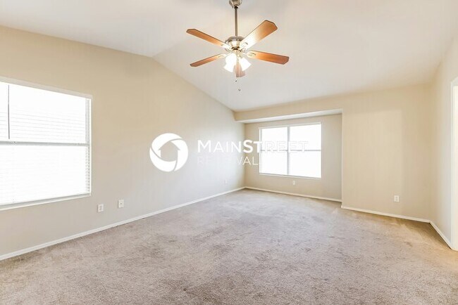 Building Photo - 4 Bedroom Pet-Friendly Home in Peoria, AZ ...