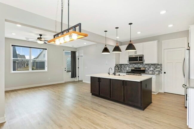 Building Photo - 7070 181st St W