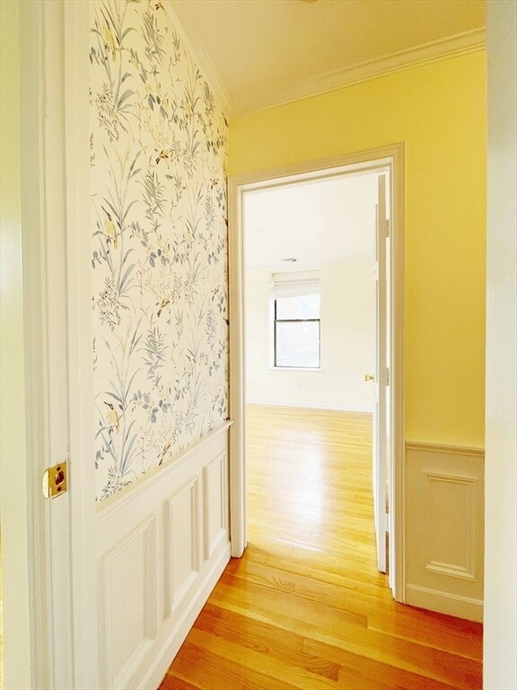 Building Photo - 5 Grove St