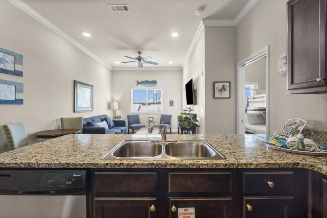Building Photo - 732 Scenic Gulf Dr