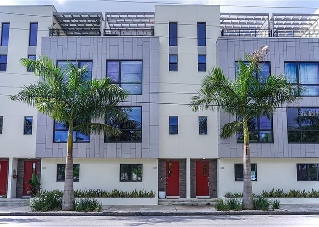 Primary Photo - 814 2nd Ave N