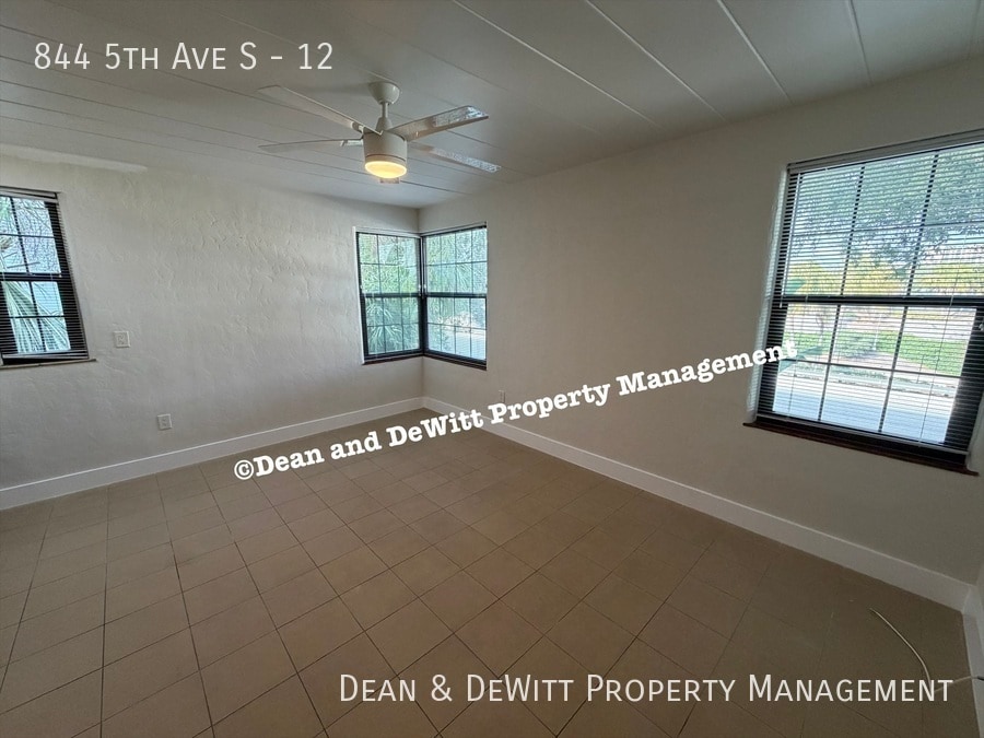 Building Photo - 1 Bed/1 Bath - Unit 12