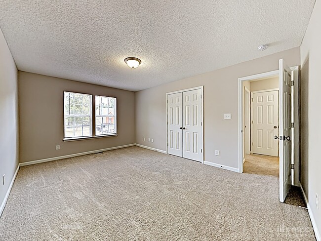 Building Photo - 5946 Laurenfield Dr