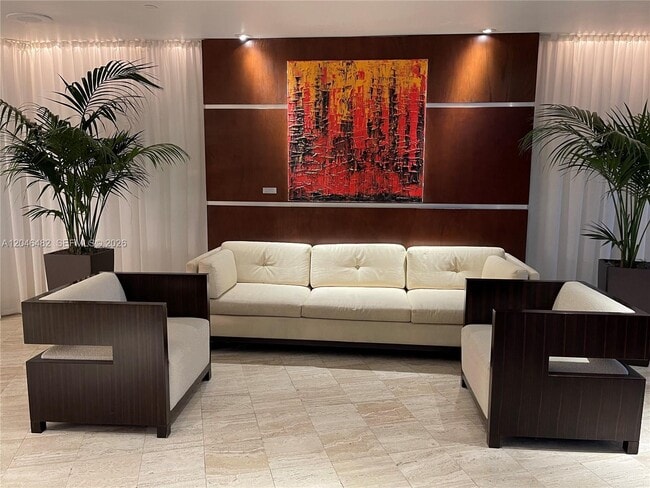 Building Photo - 2451 Brickell Ave
