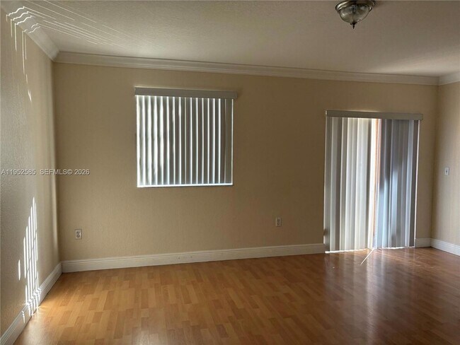 Building Photo - 8771 NW 106th Ln