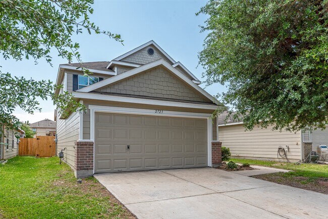 Building Photo - 2723 Piney Lake Ct