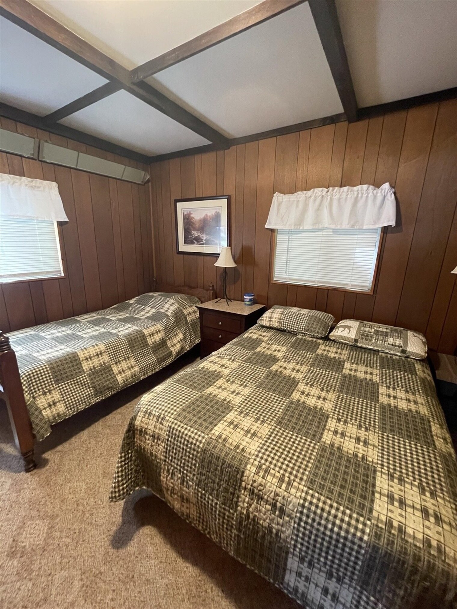 Building Photo - 101 Holly Loop