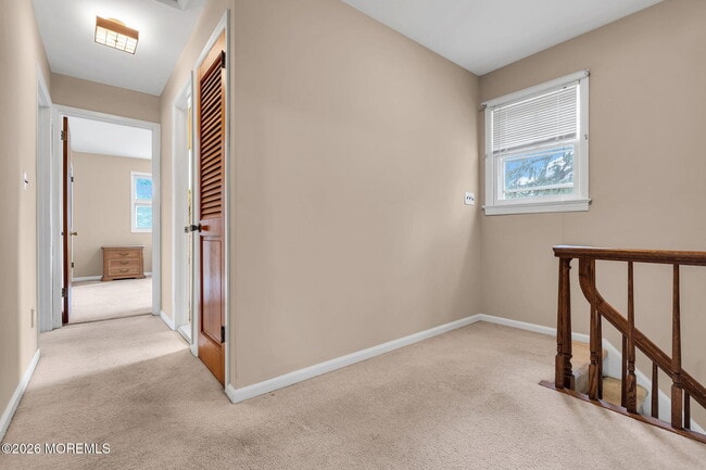 Building Photo - 501 Cable Ave