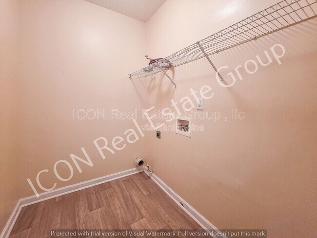 Building Photo - 516 Bruin Ct