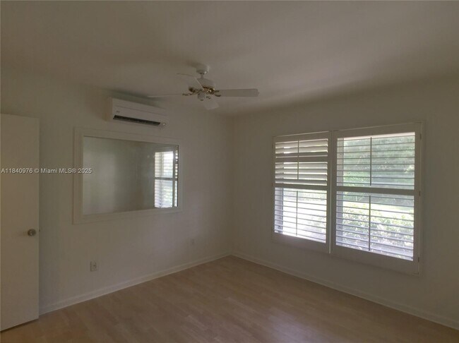 Building Photo - 1025 Langer Way