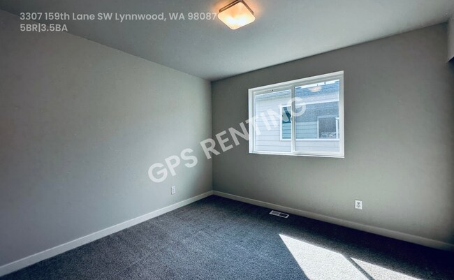 Building Photo - 3307 159th Ln SW