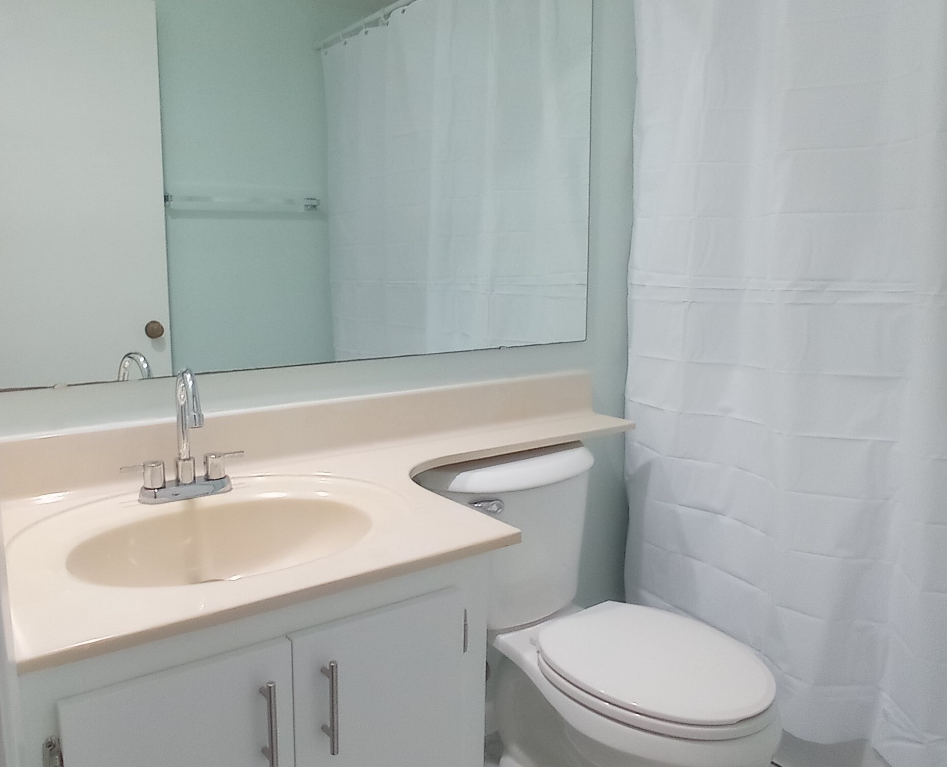 Building Photo - 2706 12th Ct