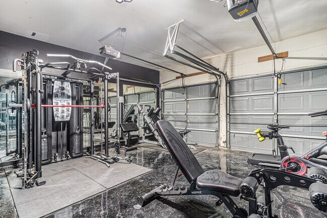 Building Photo - 11230 Sunshine Park Dr