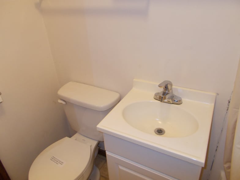 Building Photo - 3262 8th St