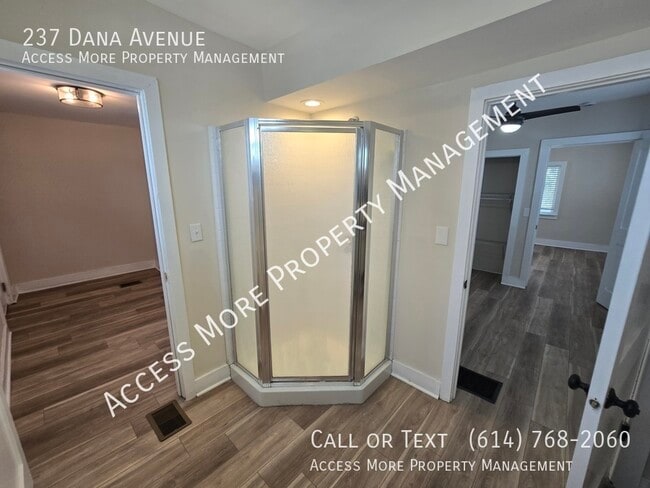 Building Photo - 237 Dana Ave