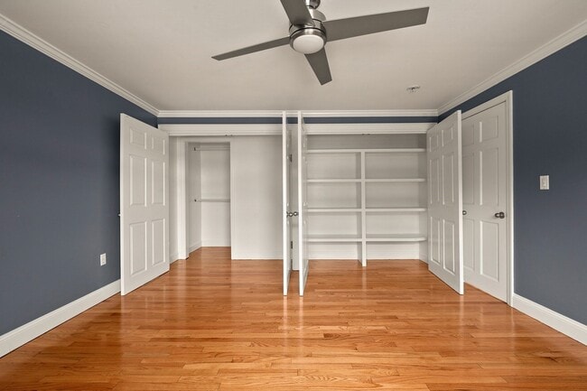 Building Photo - 1 Deer Is Rd