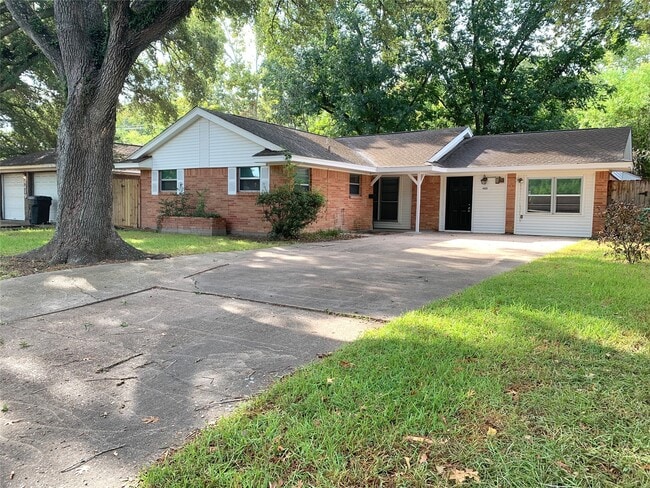 Building Photo - 4423 Warm Springs Rd