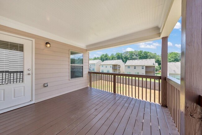 Building Photo - 4990 Brierstone Dr