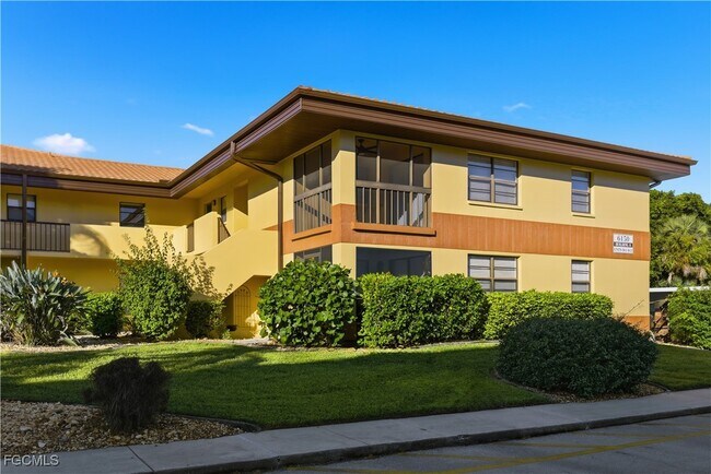 Primary Photo - 6150 Whiskey Creek Dr