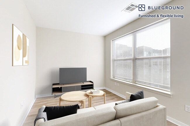 Building Photo - 79 Alexander St