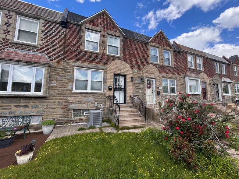 Building Photo - 8033 Williams Ave