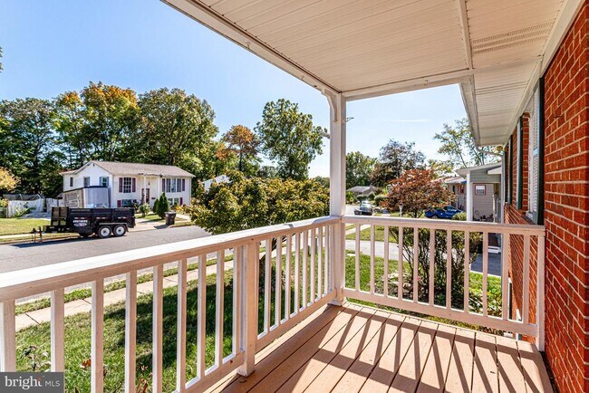 Building Photo - 13714 Gran Deur Dr
