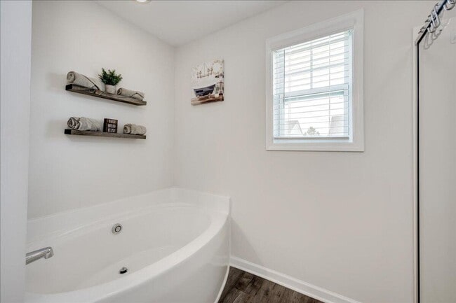 Building Photo - Home For Rent - 4050 Thinbleberry Drive Gr...