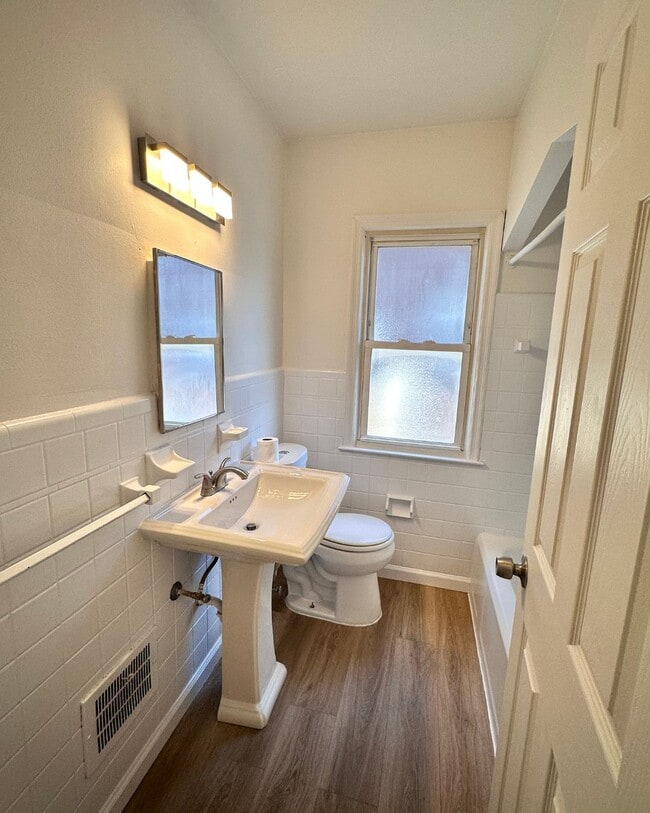 Building Photo - 11101 Kennebec St