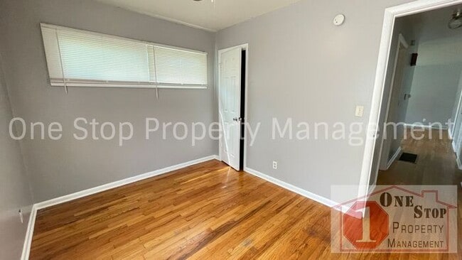 Building Photo - Beautifully 3 Bedroom, 2 Bath home in Rayt...