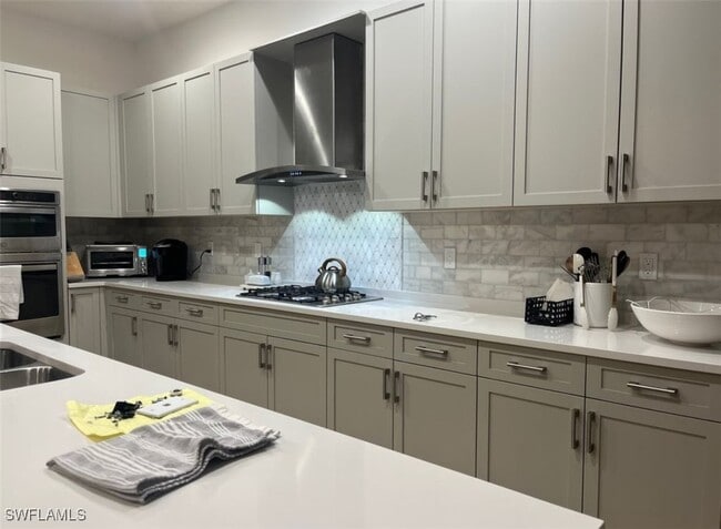 Building Photo - 12181 Eucalyptus Wy