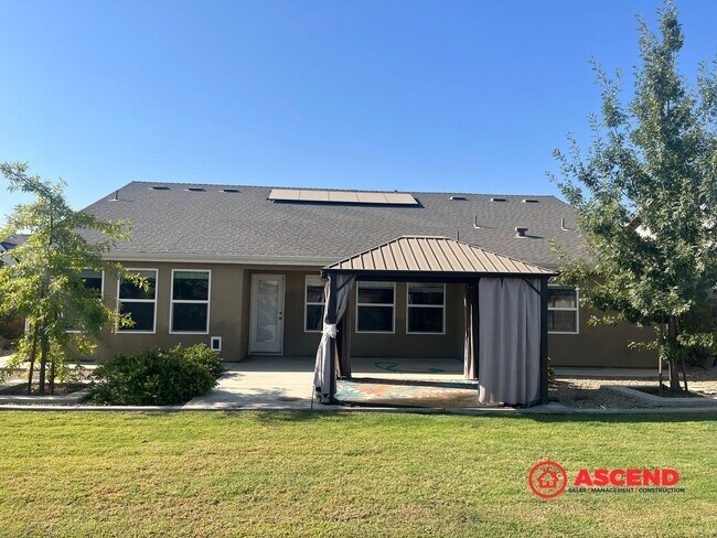 Building Photo - Gorgeous Home in Gossamer Grove!