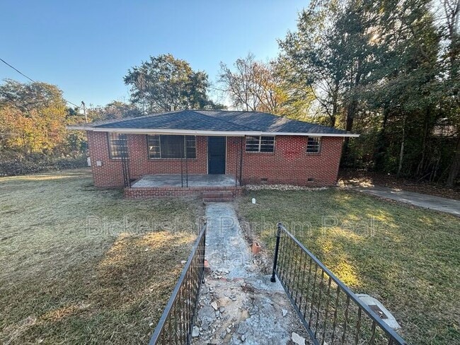 Primary Photo - 224 11th Ave