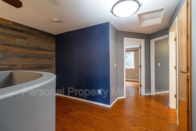 Building Photo - 1414 Brandt Rd