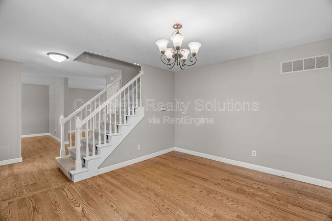 Building Photo - 16610 Green Needle Ct