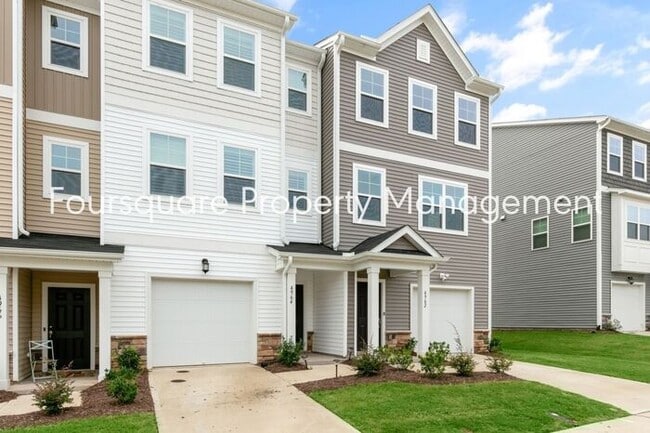 Building Photo - Stylish 3-Level Townhome with Bonus Suite, Deck & Garage – Near I-540 and Shopping