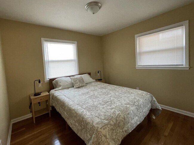 Building Photo - 348 Hermitage Dr