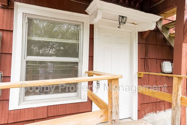 Building Photo - 12 Bellflower Cir